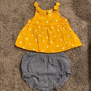 Old Navy baby set